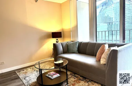2 Bedroom Chicago Loop Apartment