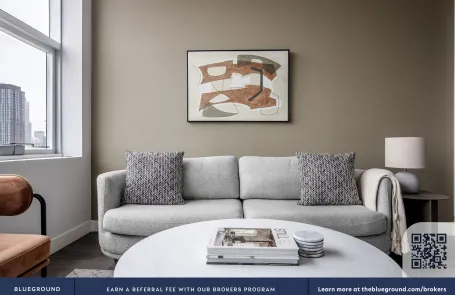 1 Bedroom South Loop Apartment