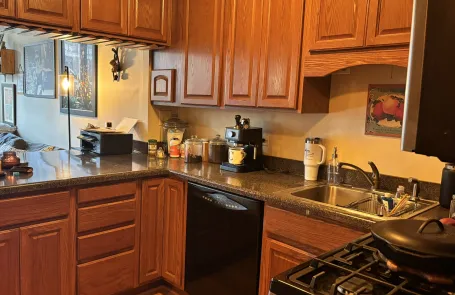 Studio Gold Coast Condo