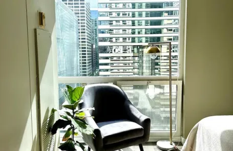2 Bedroom Chicago Loop Apartment