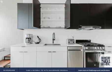 1 Bedroom Fulton Market Apartment