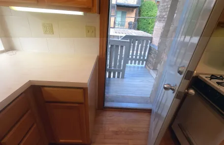 Studio Wrigleyville Apartment