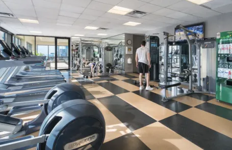 Studio Lakeshore East Apartment