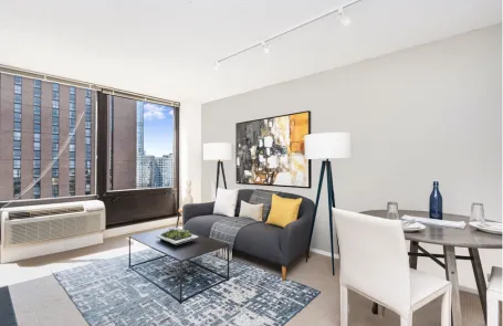 Studio Lakeshore East Apartment