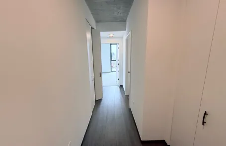 2 Bedroom West Loop Apartment