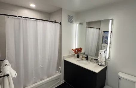 2 Bedroom Fulton Market Apartment