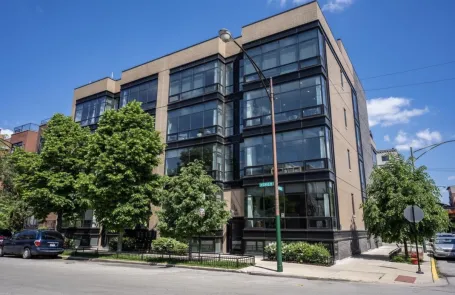 2 Bedroom River West Apartment