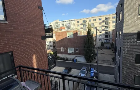 2 Bedroom River West Apartment