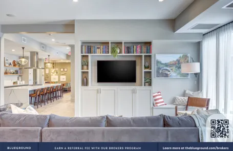 1 Bedroom Elmhurst Apartment