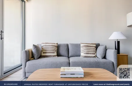 2 Bedroom West Loop Apartment