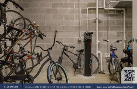 1 Bedroom Elmhurst Apartment