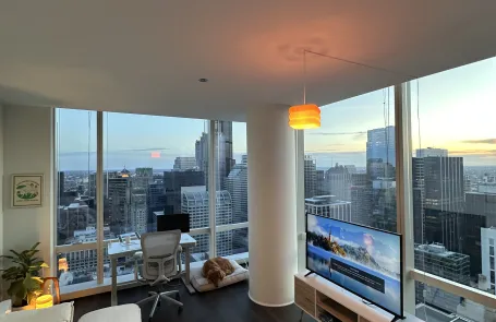 2 Bedroom Chicago Loop Apartment