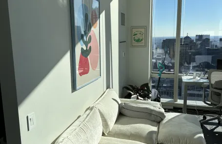 2 Bedroom Chicago Loop Apartment