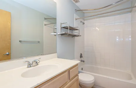 1 Bedroom West Loop Condo