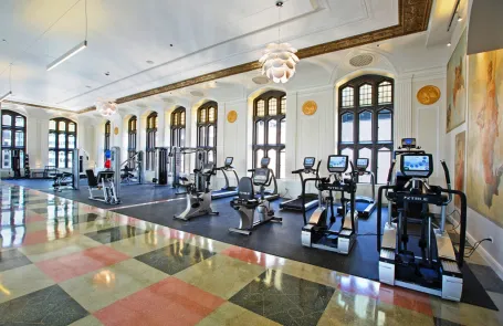 1 Bedroom Chicago Loop Apartment