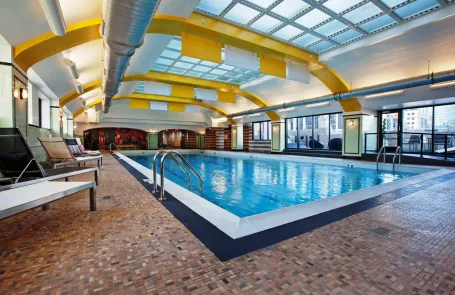 1 Bedroom Chicago Loop Apartment