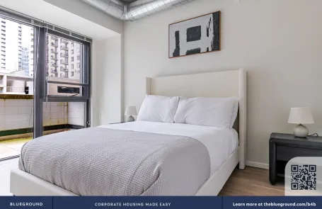 1 Bedroom Old Town Apartment