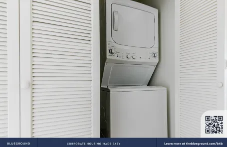 1 Bedroom Old Town Apartment