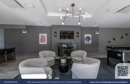 1 Bedroom Old Town Apartment