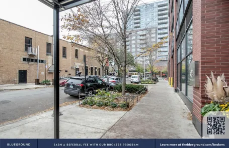 1 Bedroom Old Town Apartment