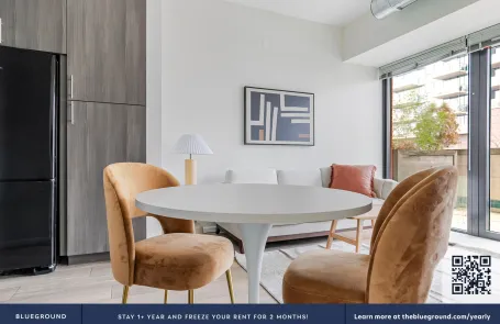 1 Bedroom Old Town Apartment