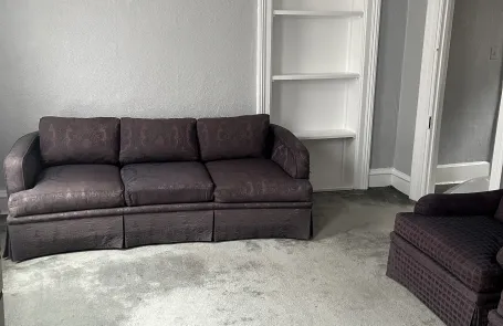 1 Bedroom Bridgeport Apartment