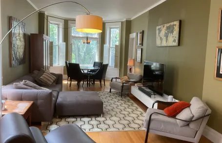 2 Bedroom Uptown Apartment