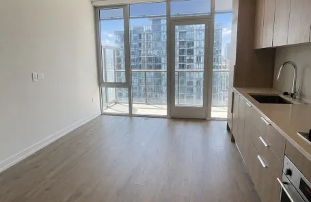1 Bedroom Old Town Apartment