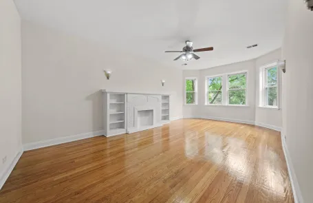 3 Bedroom Logan Square Apartment