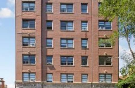 Studio Edgewater Apartment