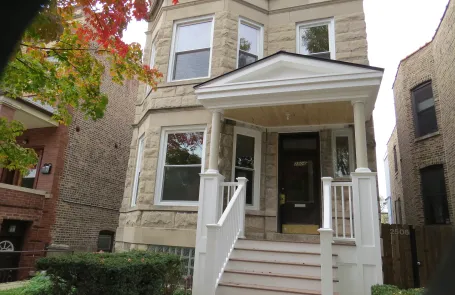 3 Bedroom Logan Square Apartment