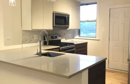 3 Bedroom Edgewater Apartment