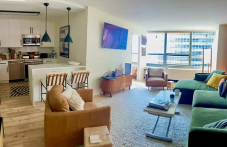 1 Bedroom Lakeview Condo