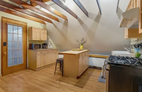 Studio Lakeview Apartment