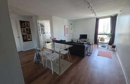 1 Bedroom Gold Coast Condo
