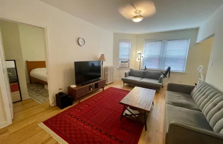 2 Bedroom Rogers Park Condo