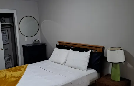 2 Bedroom Rogers Park Apartment