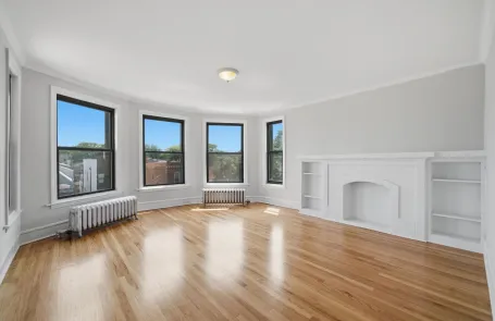3 Bedroom Logan Square Apartment