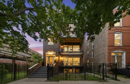 2 Bedroom Old Town Condo