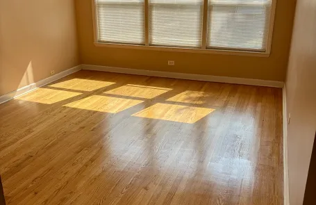 2 Bedroom Skokie Apartment