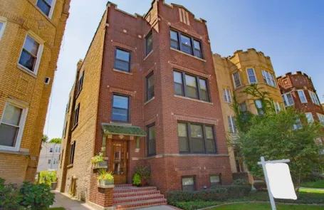 2 Bedroom Lincoln Square Apartment