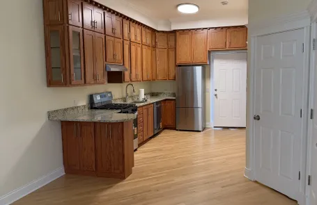 1 Bedroom Humboldt Park Apartment