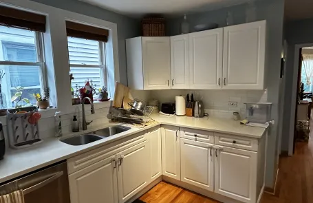 2 Bedroom North Center Apartment