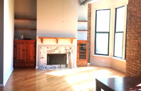 2 Bedroom Lakeview Condo