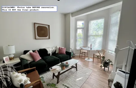 2 Bedroom Lincoln Park Apartment
