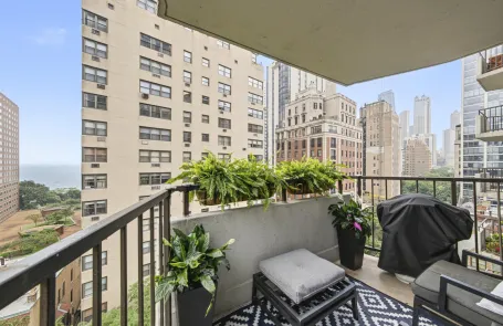 2 Bedroom Gold Coast Apartment