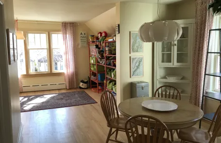 2 Bedroom Irving Park Single Family
