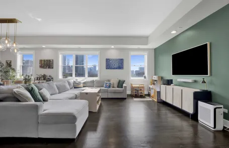 3 Bedroom Old Town Condo