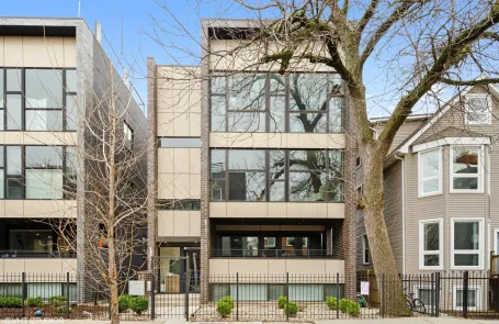 3 Bedroom Logan Square Condo