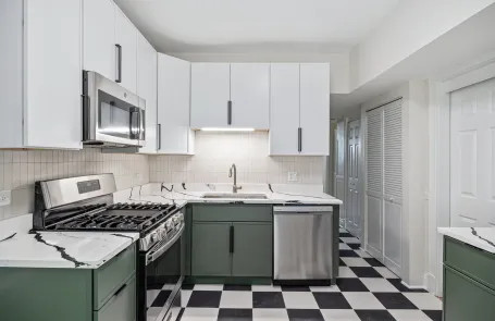 2 Bedroom Logan Square Apartment